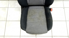 Nissan Rogue 21-22 passenger seat without airbag, manual, black and gray cloth, US built, dented, dry cleanable