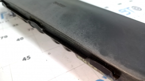 The right passenger knee airbag for a BMW 3 G20 19-25 has melted.