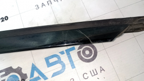 Upper front right door molding for BMW 3 G20 19-24, gloss black with glass seal, scratches