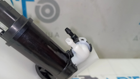 Nissan Rogue 21-25 US built washer reservoir with motor, new original OEM, broken nipple