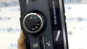 Kia Optima 16-18 manual climate control system with peeling chrome and scratches