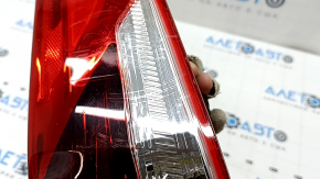 Kia Optima 16-20 right outer fender light without cover, cracks in glass and housing, scratches, broken guide