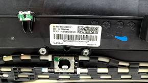 The sunroof mechanism on a BMW 3 G20 19-24 has a broken mount and is covered in soot.