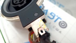 The charging port assembly with cable for the BMW X5 F15 16-18 plug-in has a broken connector.