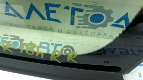 Rear right window glass, Honda Clarity 18-20 USA, chrome trim, with seal, scratches