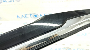 Honda Clarity 18-21 USA trunk lid molding, chrome, scratches