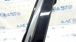 Honda Clarity 18-21 USA trunk lid molding, chrome, scratches