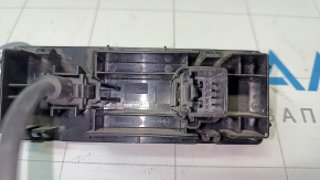 The Ford Fusion mk5 13-20 USB AUX unit is worn out.