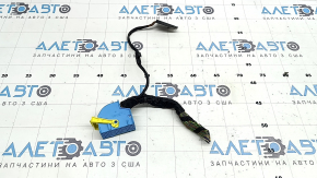 A large chip for the SRS airbag computer module of the BMW X5 G05 19-23