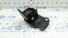 The left engine mount of the Lexus NX300h 15-21 is cracked.