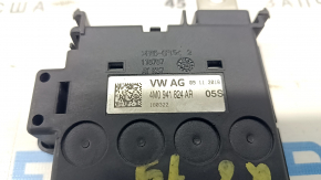 Audi Q8 19-23 small battery distribution plate