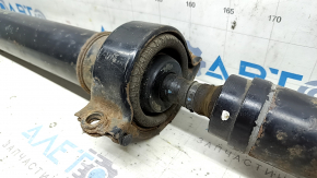 The driveshaft of a Nissan Murano z52 15-24 is rusty and the universal joint is sticking.