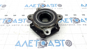Front right hub for Audi Q8 19-25 with bearing