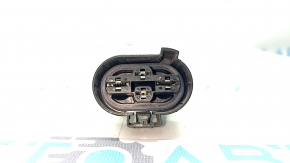 Left cooling fan connector for the Audi Q8 19-25 MHEV 600W