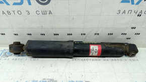 Rusty rear right shock absorber for a Lexus NX300h 15-21