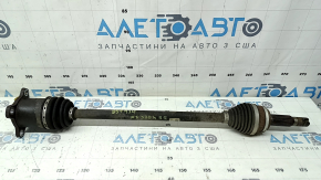 The rear right half shaft of a Lexus NX300h 15-21 AWD is rusty.