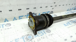 The rear right half shaft of a Lexus NX300h 15-21 AWD is rusty.