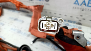 High-voltage cable through the entire body of the Lexus NX300h 15-21