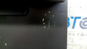 The back of the rear row of seats, center, BMW 3 G20 19-22, black leather, whitened leather, scratches on the plastic, scuffs