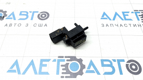 Audi Q8 19-20 3.0T MHEV intake solenoid valve