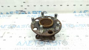 Honda Accord 13-17 hybrid rear right hub, rusty