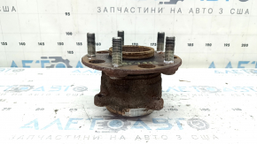 Honda Accord 13-17 hybrid rear right hub, rusty