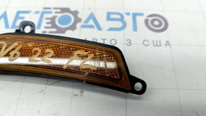 Kia EV6 22-24 GT, GT-Line front left fender arch reflector, worn