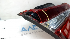 Left inner trunk lid light for a 2016-17 Honda Accord hybrid, restyling, crack, broken glass