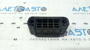Front right jack for Audi Q8 19-25
