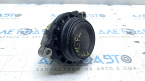 The left engine mount of a BMW F30 12-18 AWD is torn.