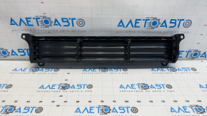 Lower radiator deflector blinds for the Audi E-Tron 19-23
