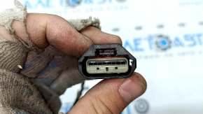 Left Ford Mustang mk6 17-22 blind spot sensor connector, 5 pins