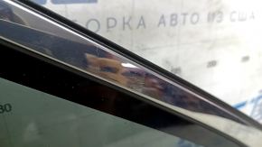 Rear left Toyota Venza 21-24 chrome window, broken guides, scuffs on the chrome
