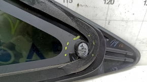 Rear right window glass, Toyota Venza 21-24, chrome, broken guides, scuffs on the chrome