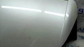 Toyota Venza 23-24 trunk lid spoiler for a large brake light, worn
