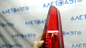 Toyota Venza 21-24 outer left fender light scratches