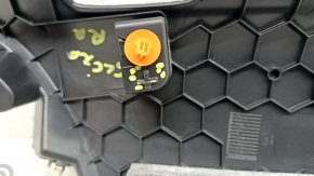 Mercedes GLC 16-22 black rear pillar trim behind the right window, broken guide, scratches, worn