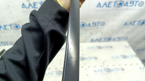 Left windshield molding for Toyota Venza 21-24 scratches