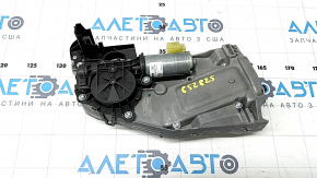 The Mercedes GLC 20-22 tailgate motor drive has a dented mount.