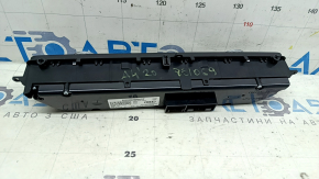 Audi A4 B9 17-25 climate control with heating
