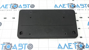 The platform for the front bumper number plate of the Mercedes GLC 300 20-22 has broken fasteners.
