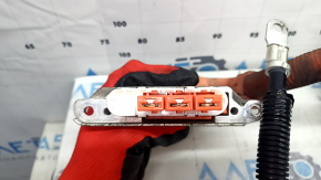 High-voltage cable to the Toyota Venza 21 battery - through the entire body