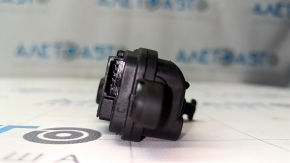 VW Jetta 19-24 4-pin fuel door lock