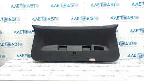 Lower tailgate trim for VW Tiguan 18-24 electric door, black, with lamp, scratches, worn, broken mount