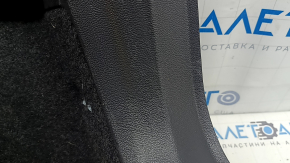 Right arch trim for VW Tiguan 18-19, black, under 3 rows, scratches