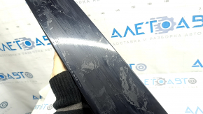 VW Tiguan 18-20 front left side door trim, gloss black, broken guide, scratches, glue