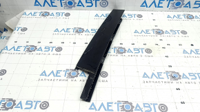 VW Tiguan 18-20 front right side door trim, gloss black, broken mount, scratches, glue