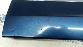Lower front left door trim panel for VW Tiguan 18-24 with chrome, R-Line blue, scratches