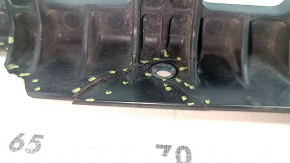 Kia EV6 22-24 radar cruise control with bracket, missing element, cracks