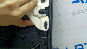 Black front left door panel for a VW Tiguan 18-20, with a buzzer, leather armrest, gray leather insert, with a handle, scratches, scuffs, stains, tear, crack in the fastener, broken fastener